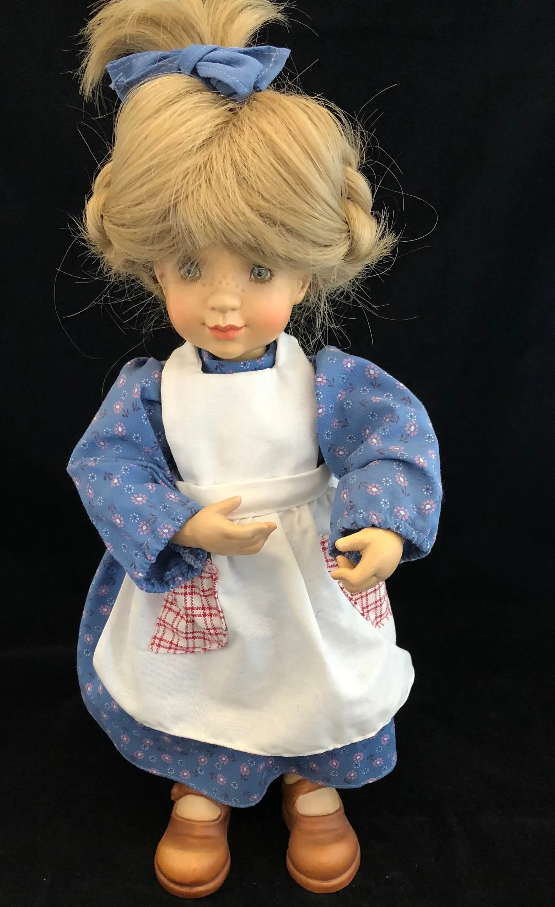 #595 Doll\KATHERINE