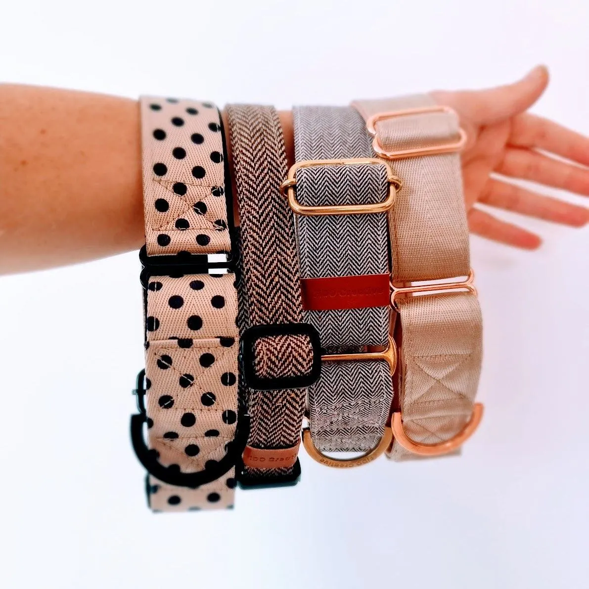 Beige martingale collar - Padded