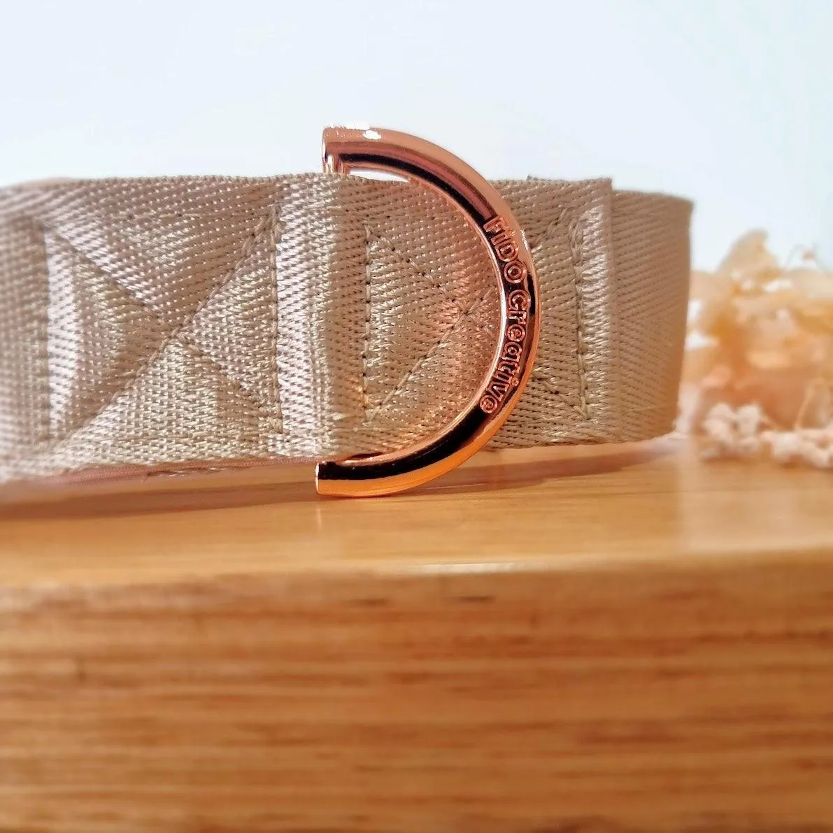 Beige martingale collar - Padded