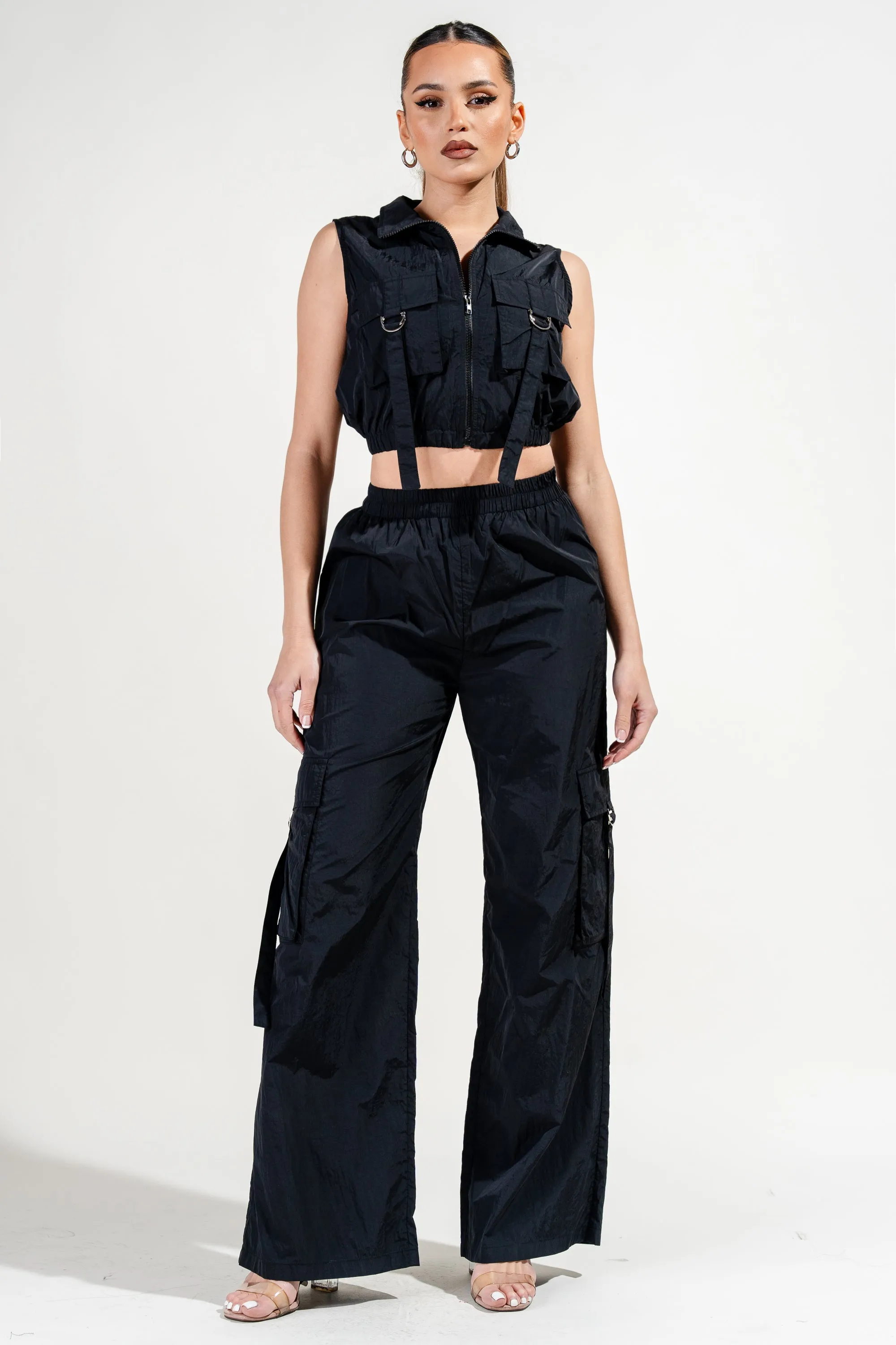 CARGO BIG POCKETS ZIPUP VEST TOP & CARGO PANTS SET