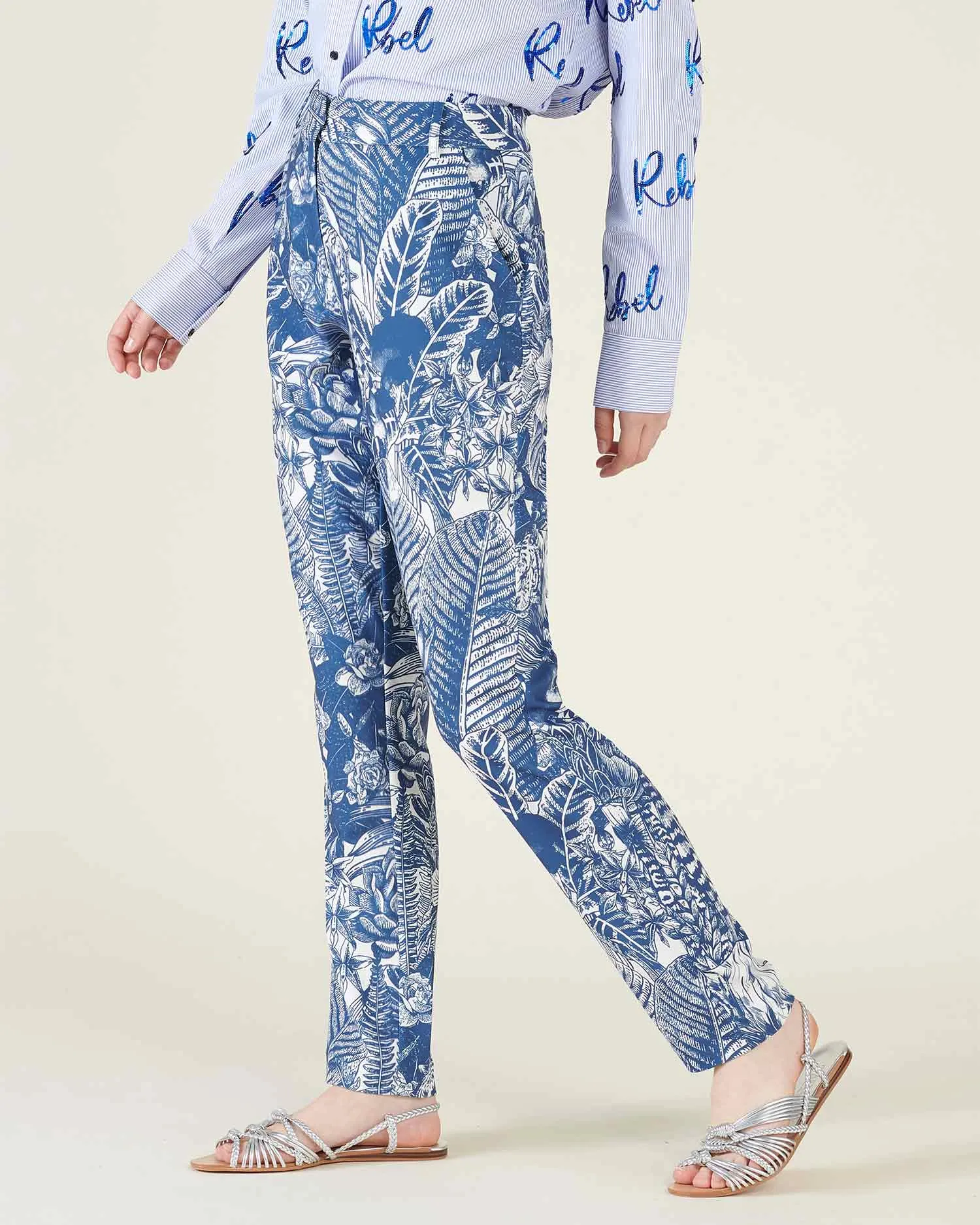 Floral pattern pants