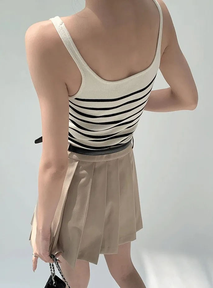 Forn top (preorder/ 2 colours)