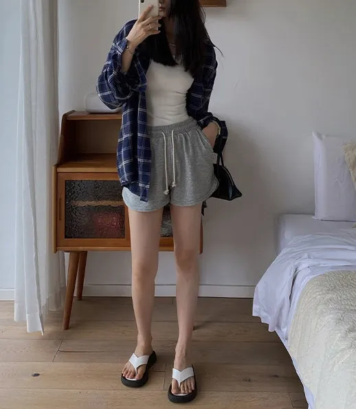 Gina shorts (preorder/ 3 colours)
