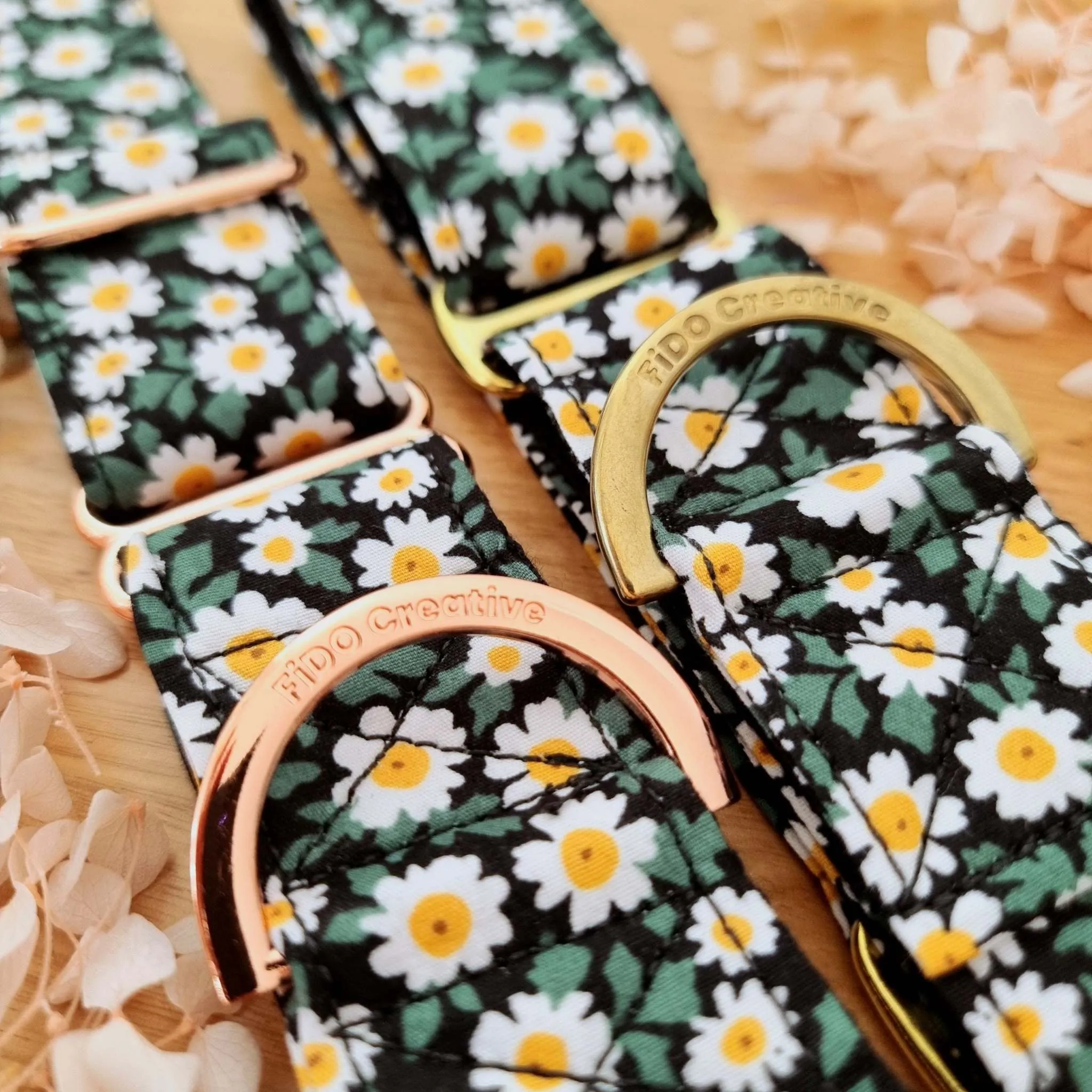 Green Daisy Martingale Collar