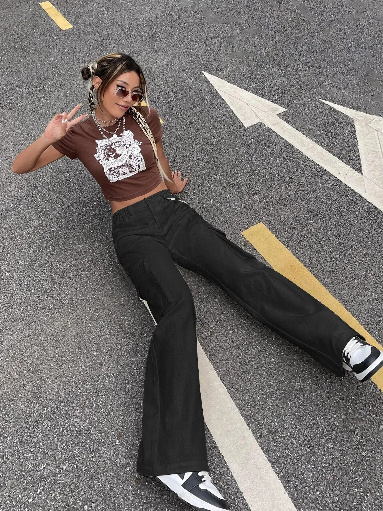 High Waisted Cargo Jeans With Flap Pocket