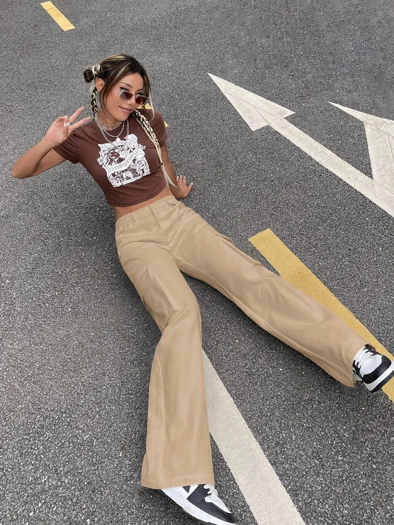 High Waisted Cargo Jeans With Flap Pocket