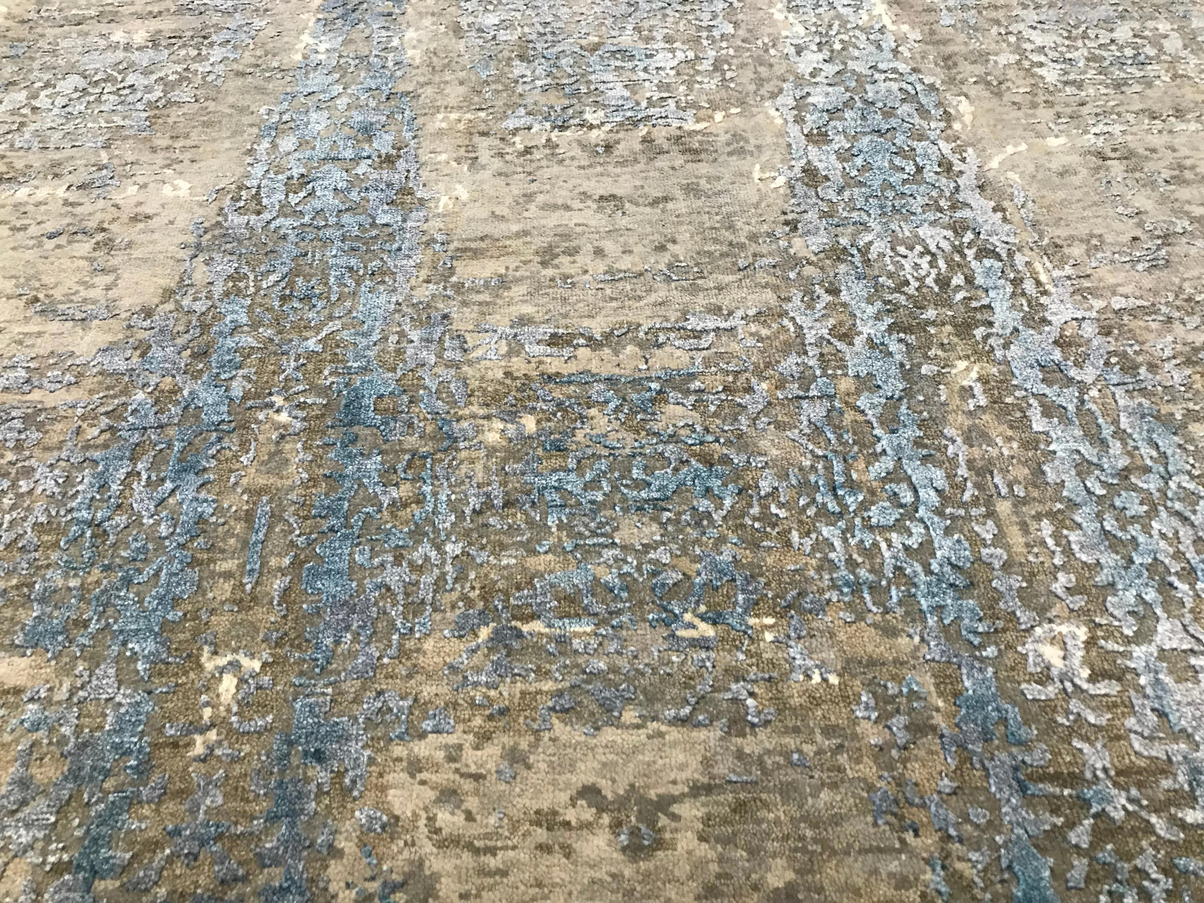 India Contemporary HDFR Hand Knotted Wool & Silk 8x10
