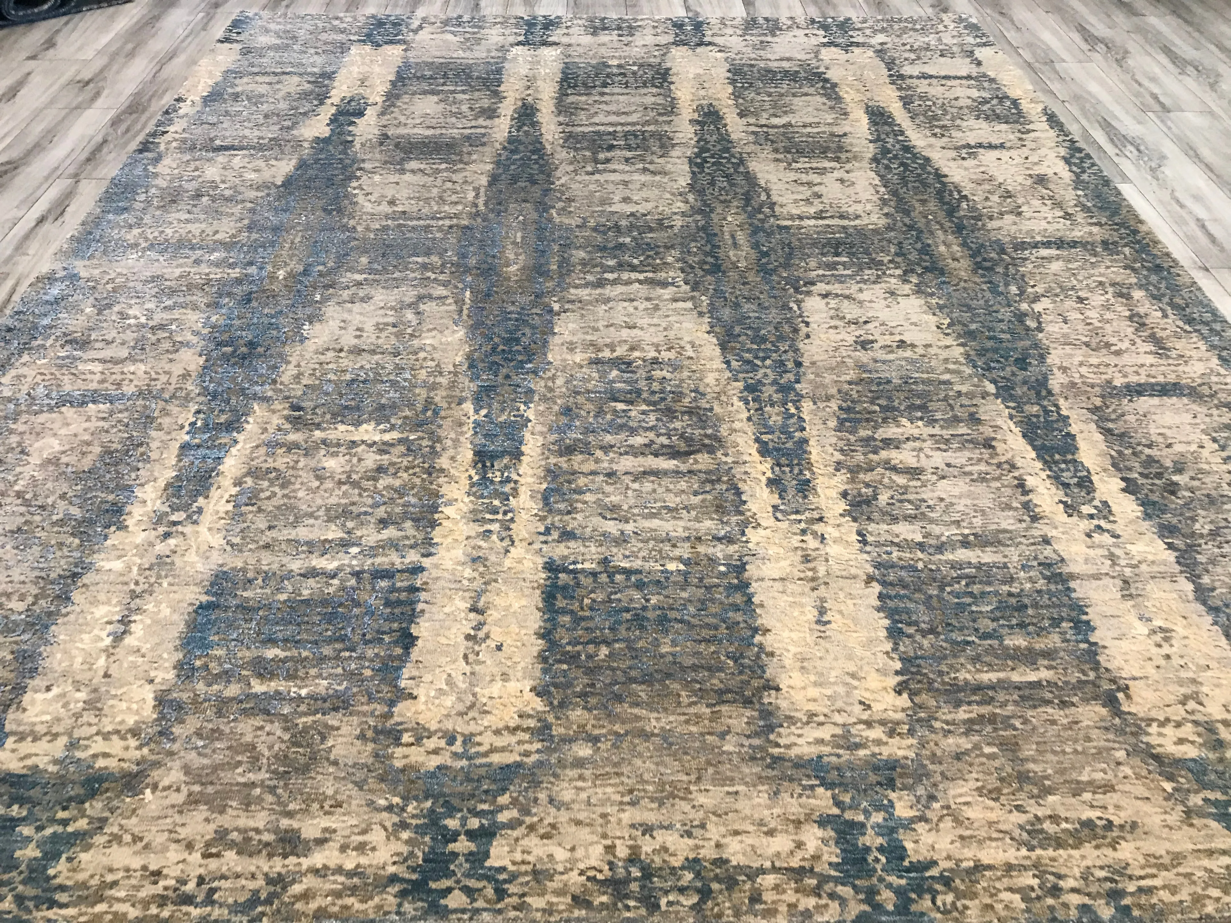 India Contemporary HDFR Hand Knotted Wool & Silk 8x10