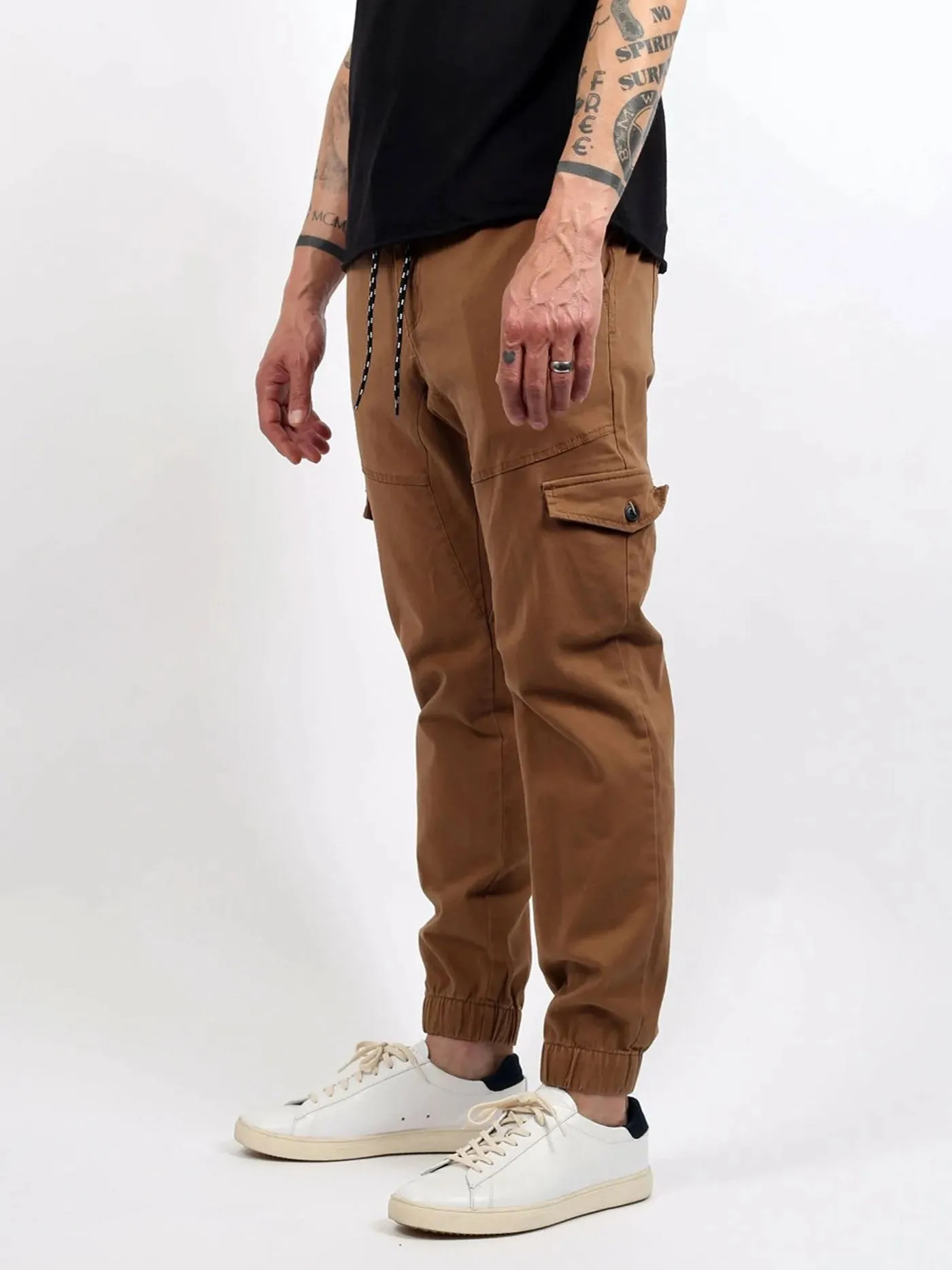 Juckson Cargo Jogger Pants