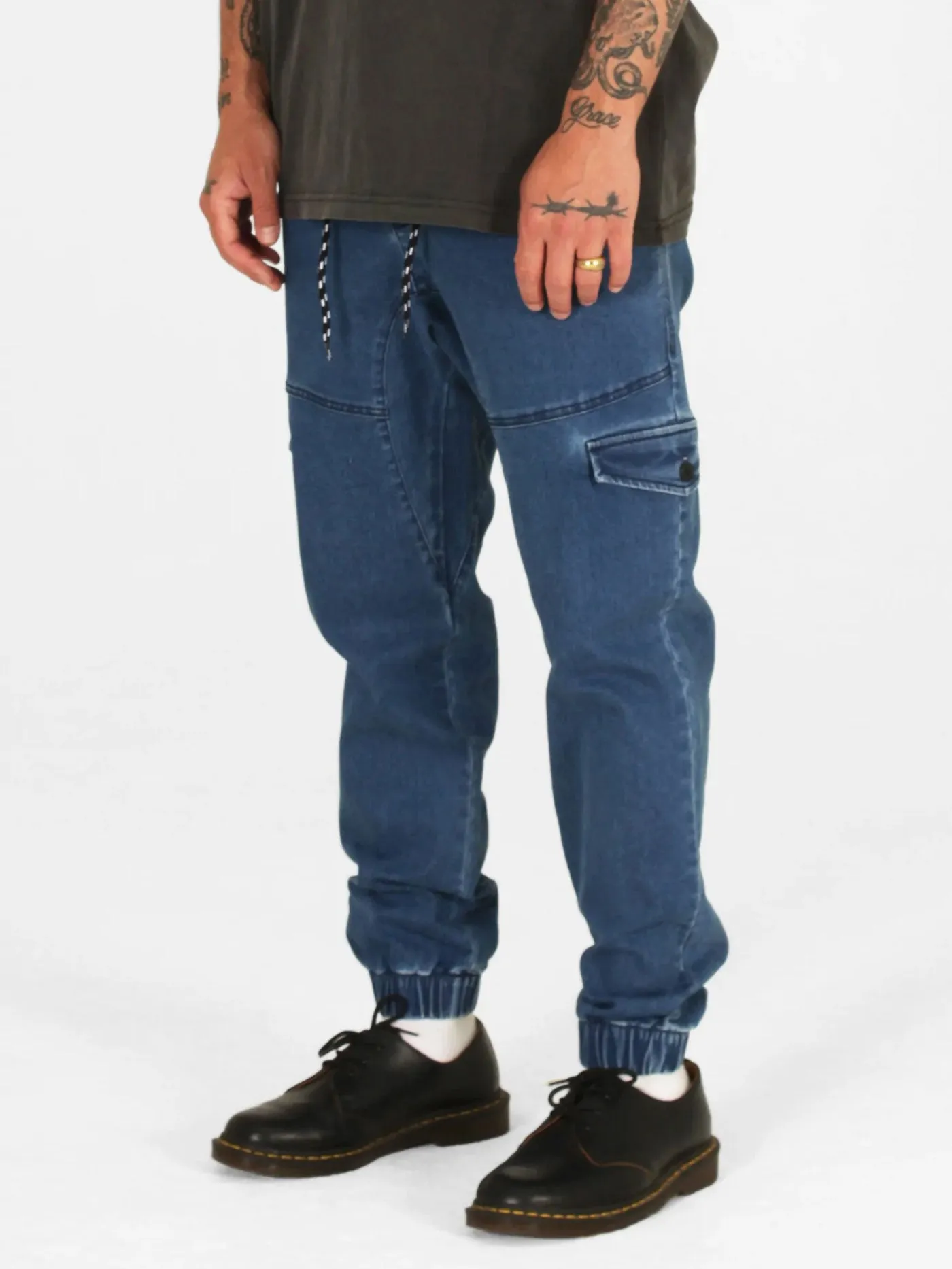 Juckson Cargo Jogger Pants