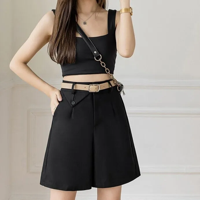 Knee-Length Shorts With Wide Legs