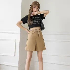 Knee-Length Shorts With Wide Legs