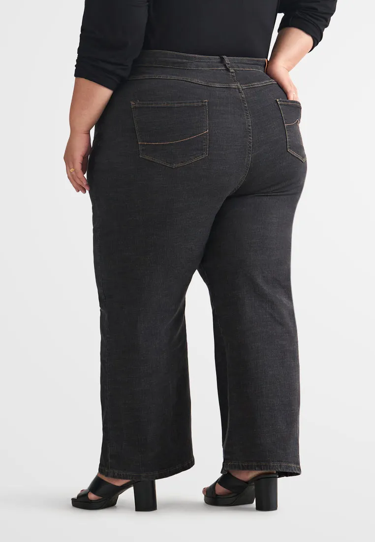 Lucie High Waist Loose Fit Straight Cut Jeans