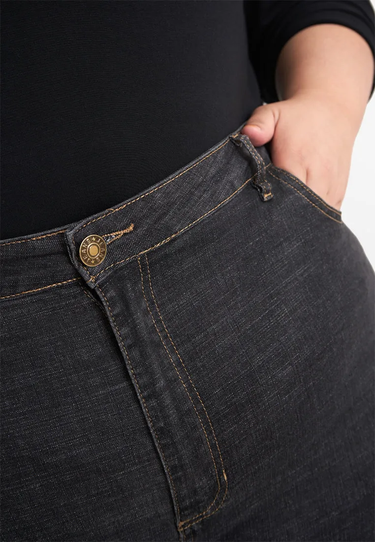 Lucie High Waist Loose Fit Straight Cut Jeans