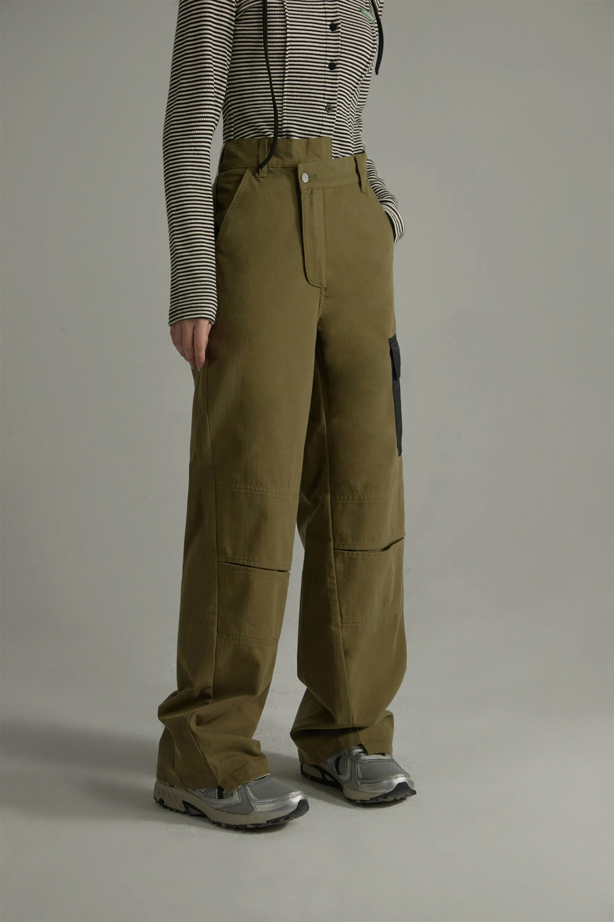 Pocket Wide Cargo Pants