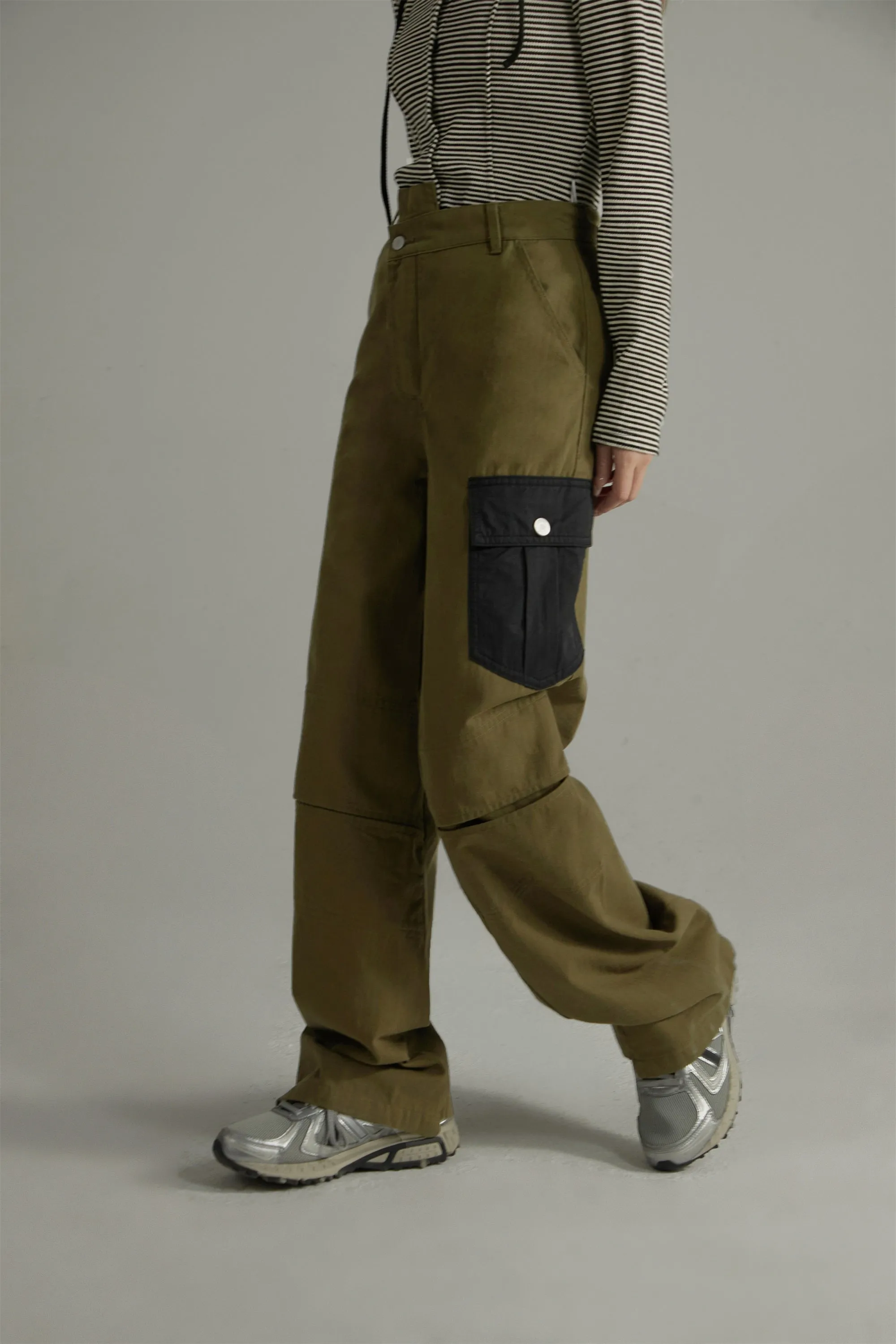Pocket Wide Cargo Pants
