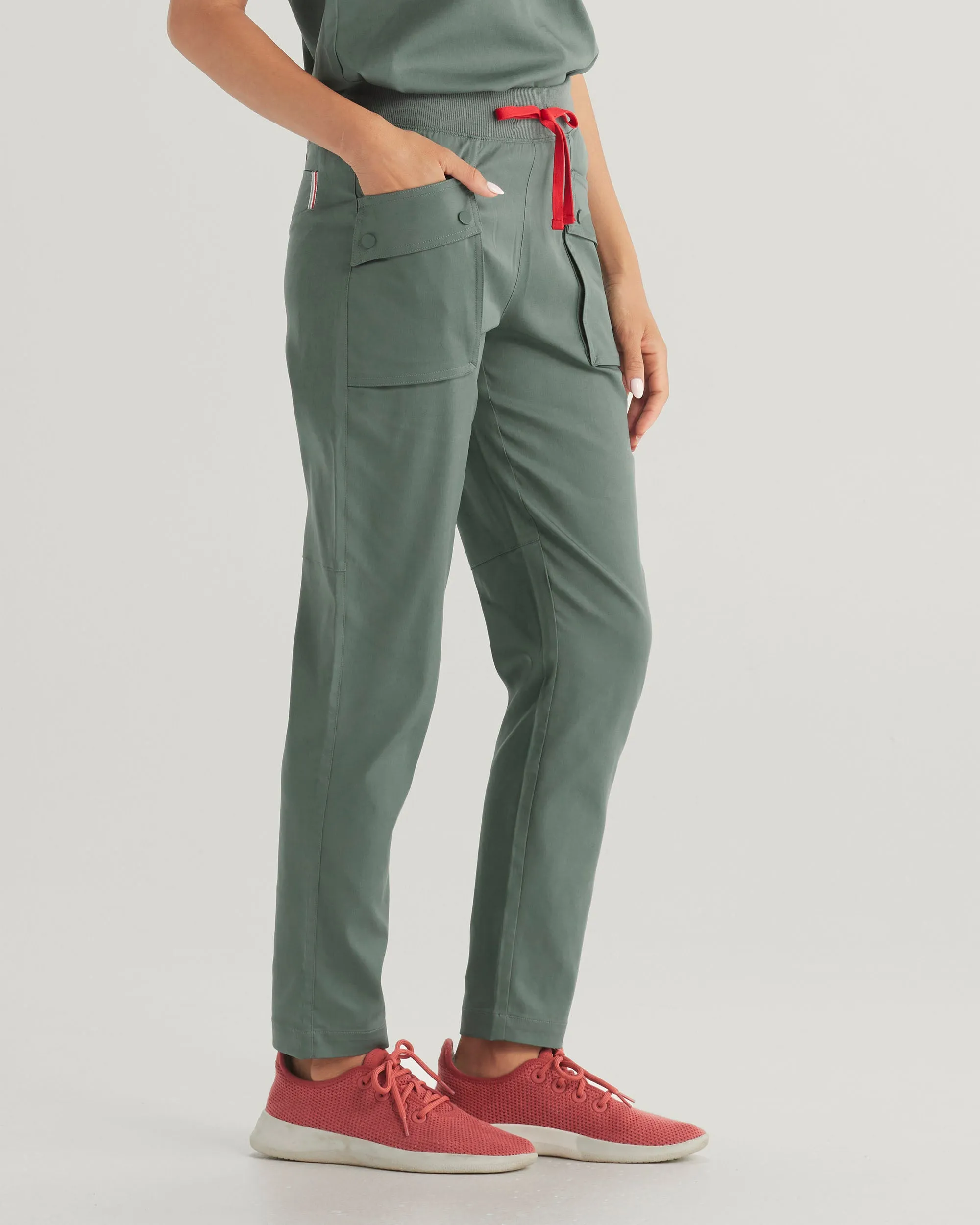TENCEL™ Moana ‎ Tapered Scrub Pants