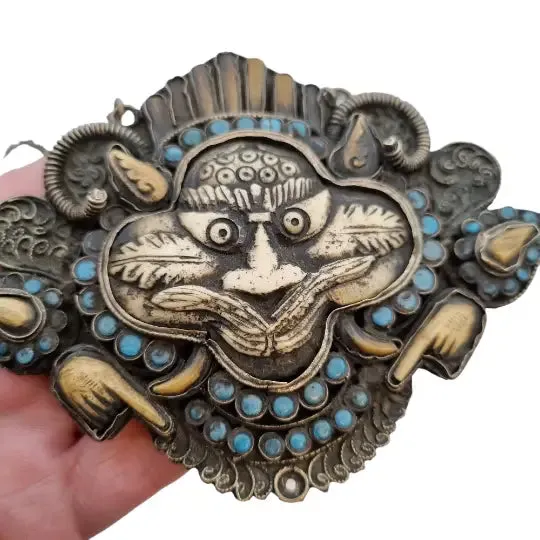 Tibetan nepal carved zeeba necklace, amulet with turquoises, kirtimukha.