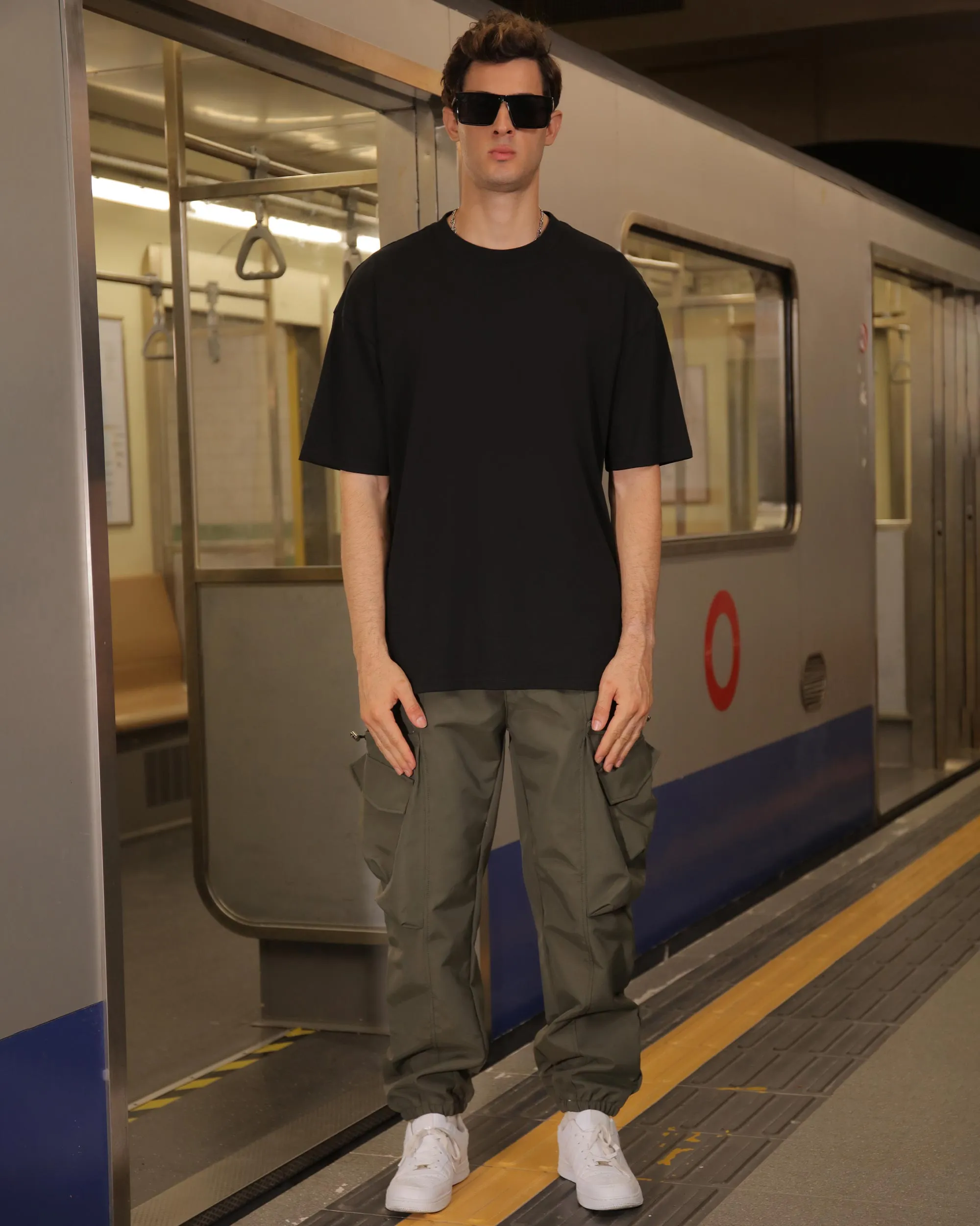 Versatile Cargo Pants for Everyday Wear