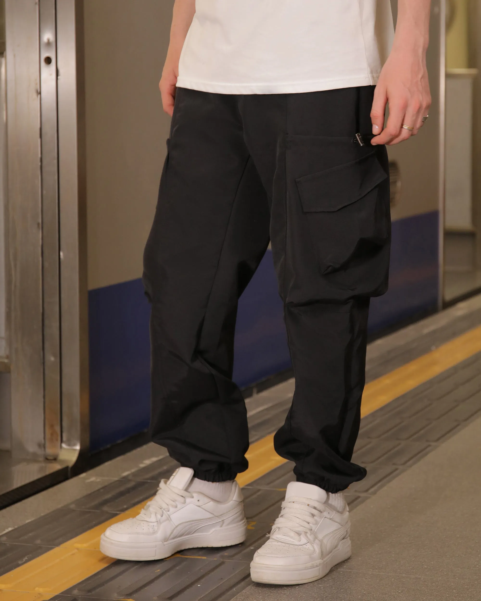 Versatile Cargo Pants for Everyday Wear